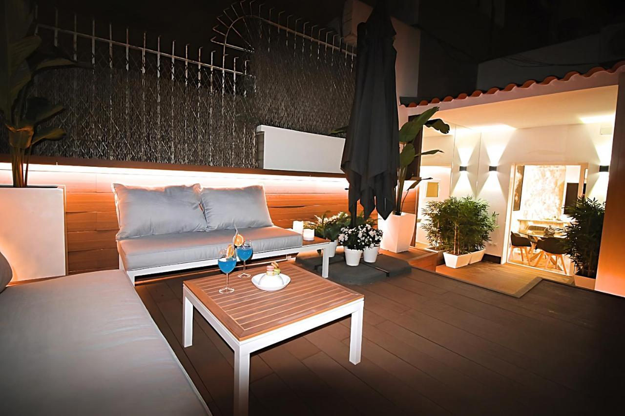 شقة برشلونة  في Incredible Penthouse With Jacuzzi In The Center, Unique In The Area المظهر الخارجي الصورة